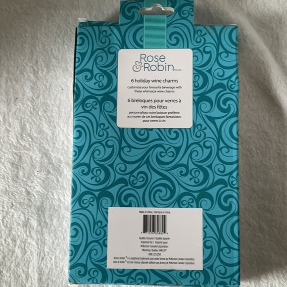 Rose & Robin Holiday Wine Charms Set - Picture 4 of 5